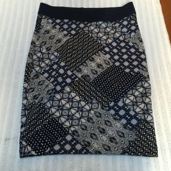 Margaret O’Leary Pencil Scuba Skirt Batik Patchwork Knit Large Stretch Blue - Picture 1 of 7